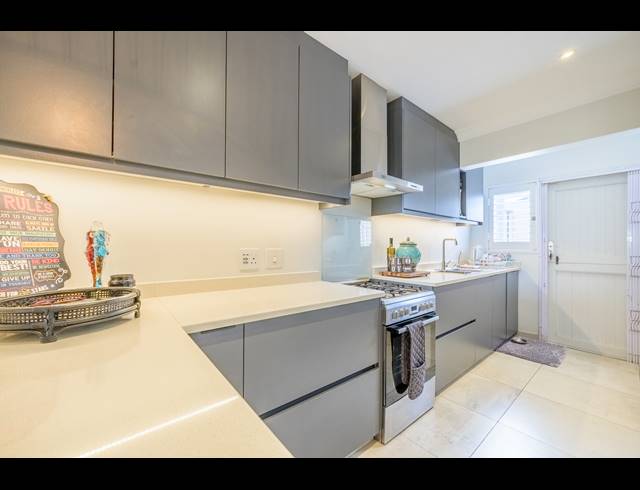 3 BEDROOM SIMPLEX FOR SALE IN SOMERSET PARK